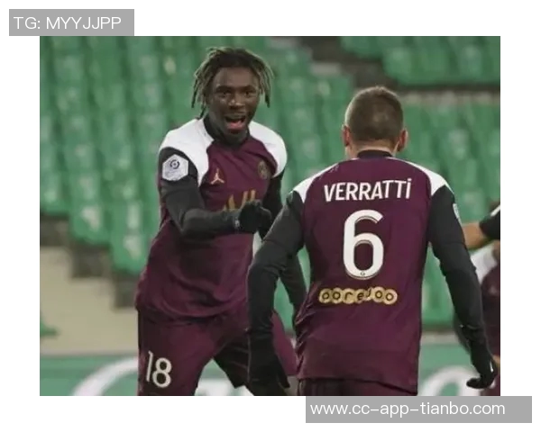 里尔主席怒斥裁判红牌判罚不公称其为耻辱与丑闻